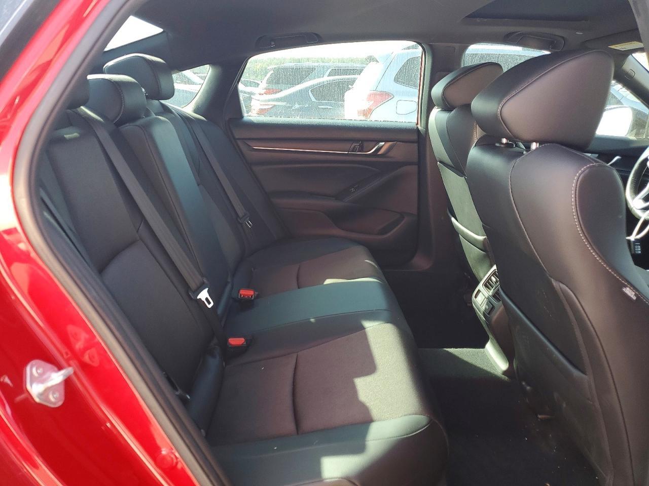 2021 HONDA ACCORD SPORT — Фото 10 из 12
