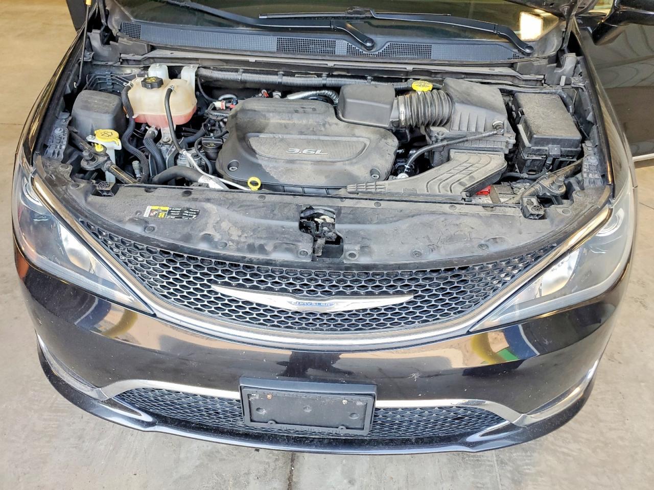 2017 CHRYSLER PACIFICA TOURING L — Фото 12 из 13