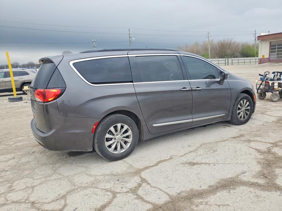 2C4RC1BG4HR592437 2017 CHRYSLER PACIFICA photo no. 3