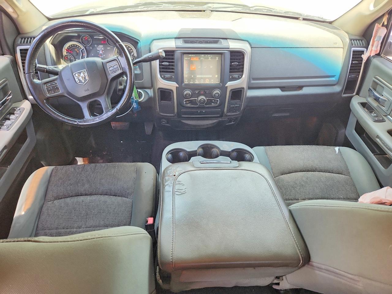 2013 RAM 1500 SLT — Фото 8 из 12