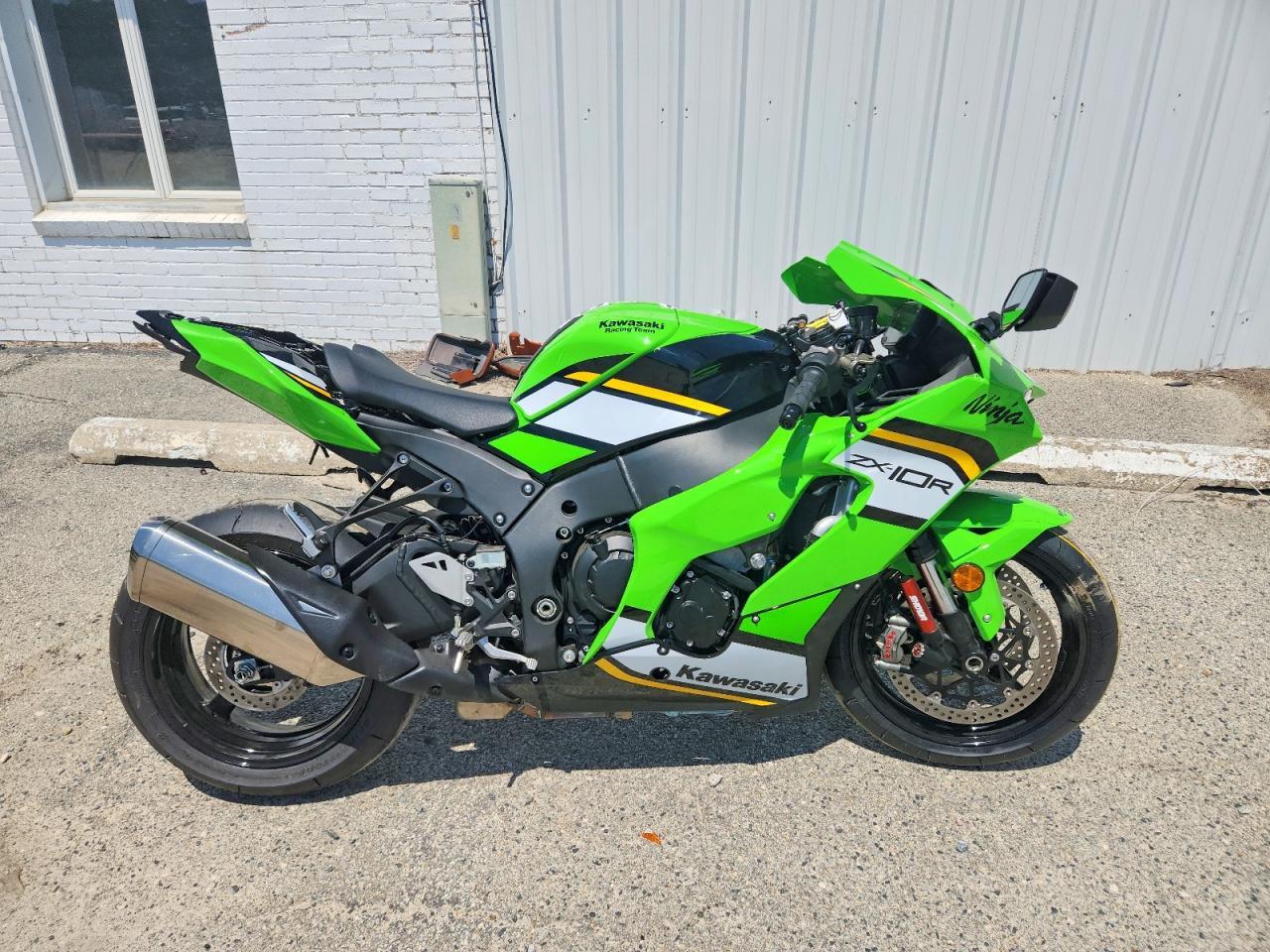 2025 KAWASAKI ZX1002 JKBZXVM16SA010201