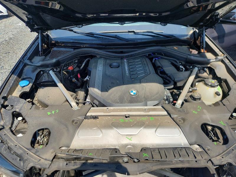 2024 BMW X3 M40I — Фото 12 из 14