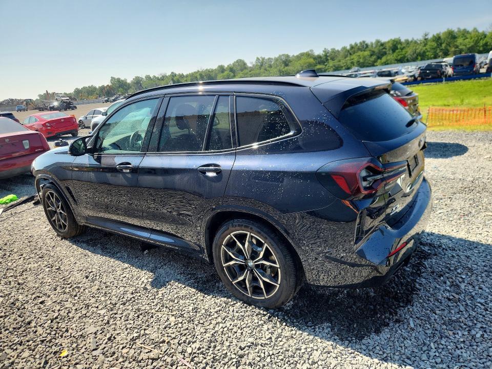 2024 BMW X3 M40I — Фото 2 из 14