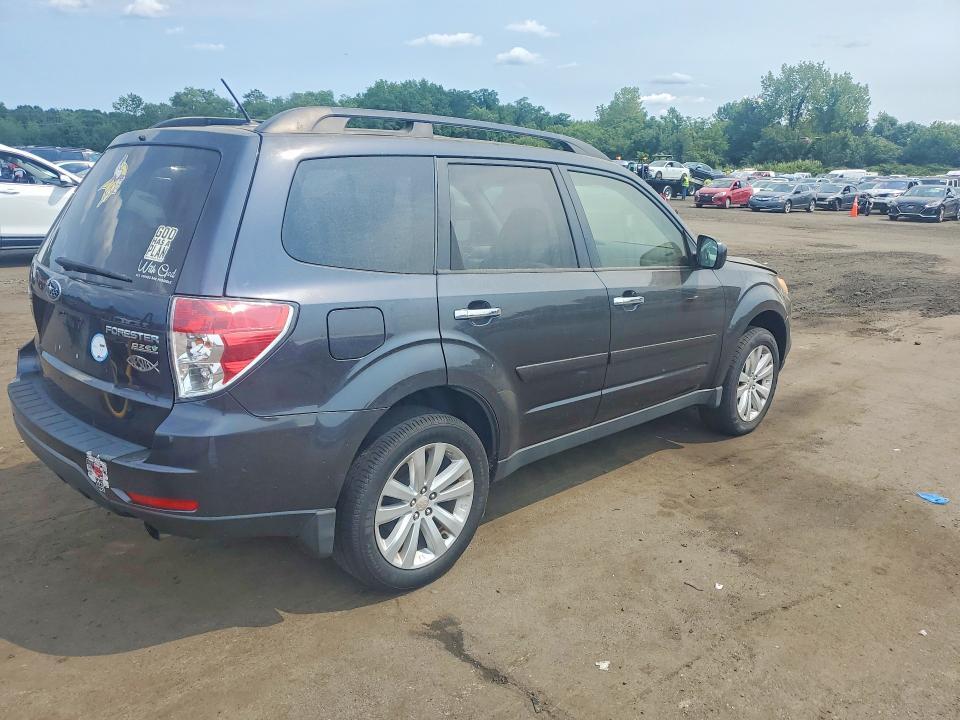 2013 SUBARU FORESTER LIMITED — Фото 3 из 12
