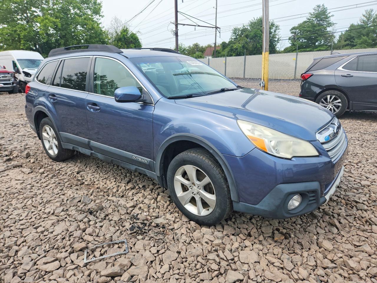 2013 SUBARU OUTBACK 2.5I LIMITED — Фото 4 из 12