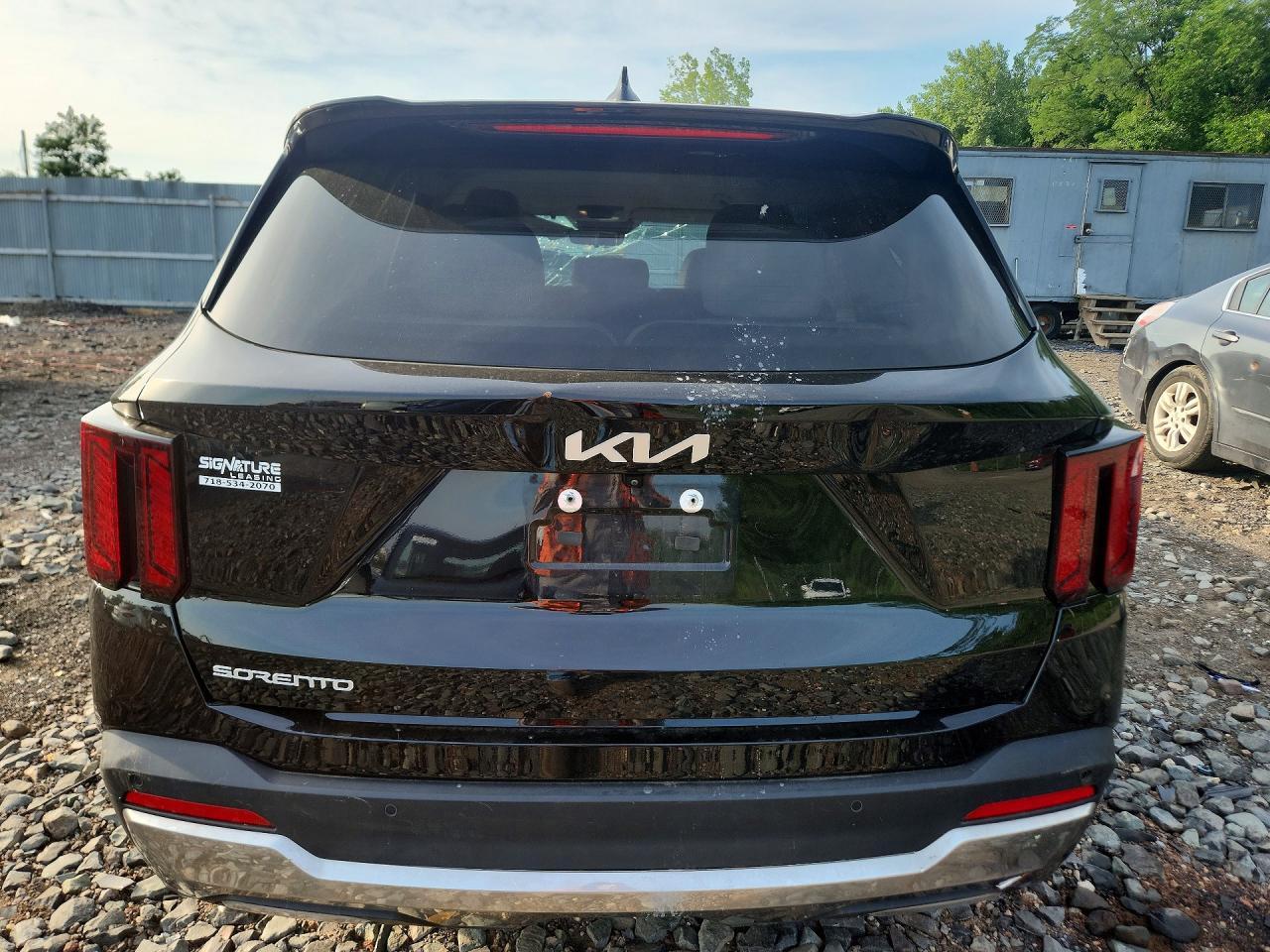 2025 KIA SORENTO S — Фото 6 из 13