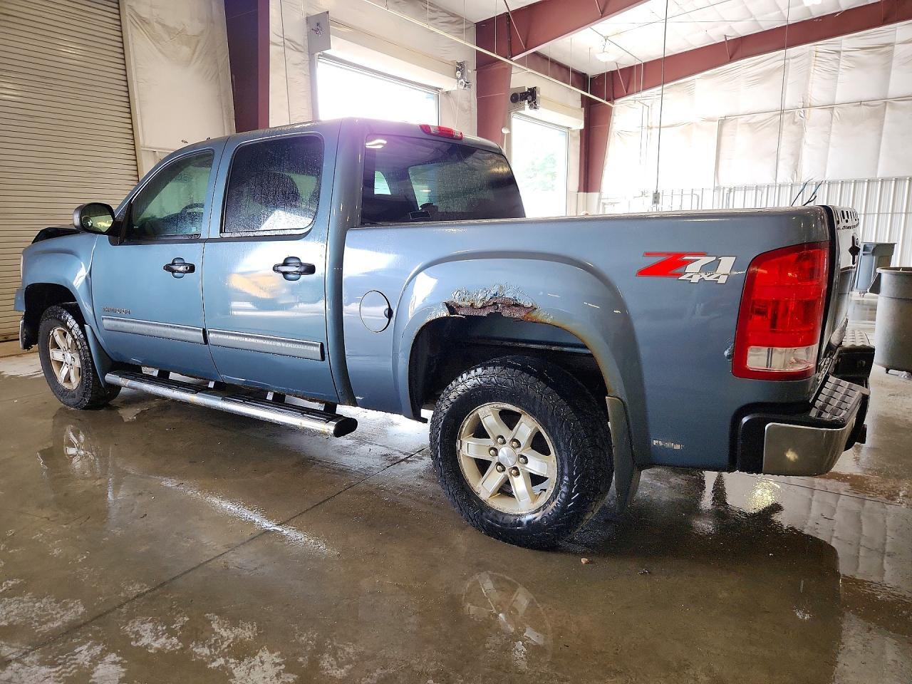 2011 GMC SIERRA K1500 SLE — Фото 2 из 12