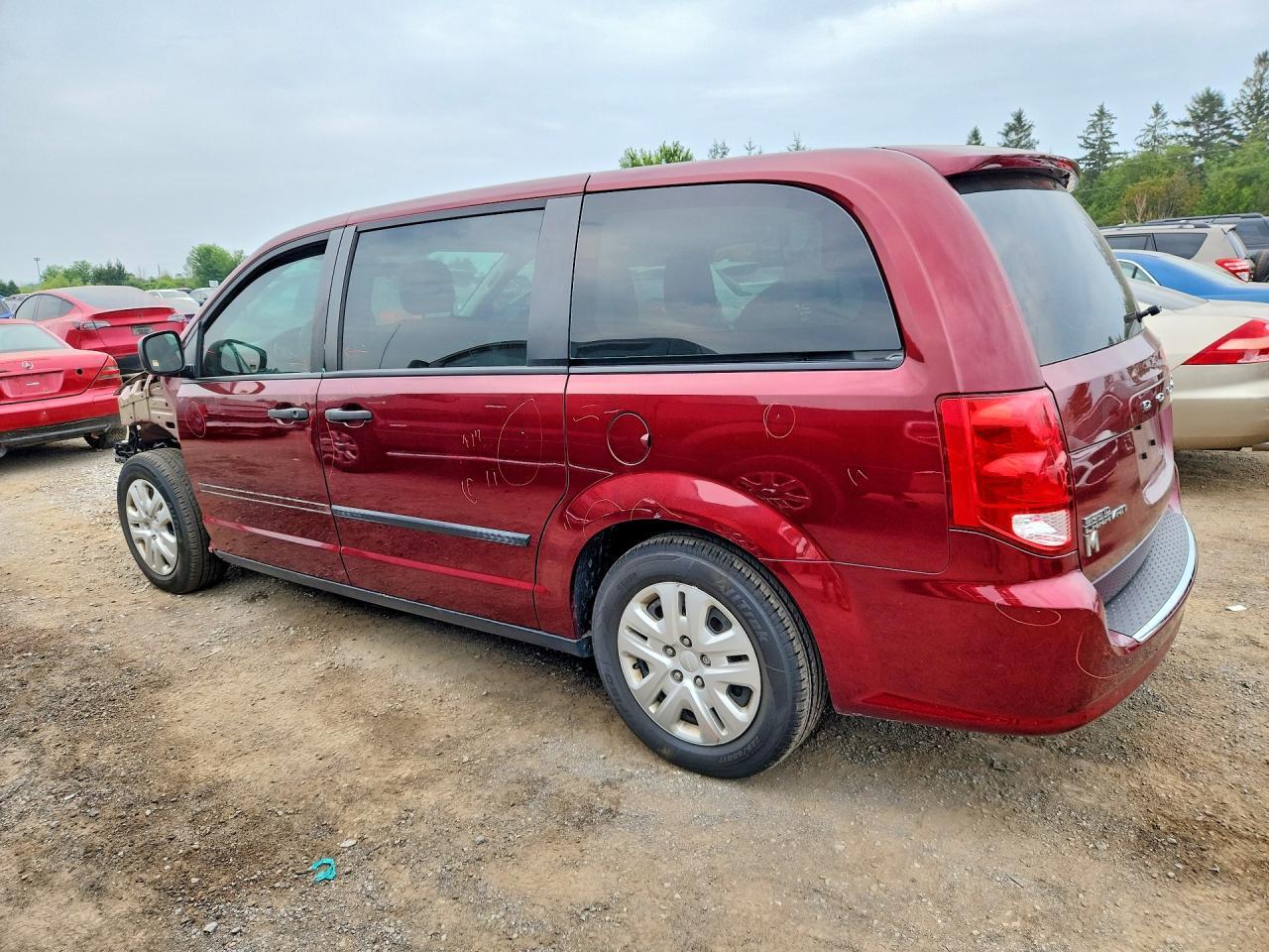 2017 DODGE GRAND CARAVAN SE — Фото 2 из 14