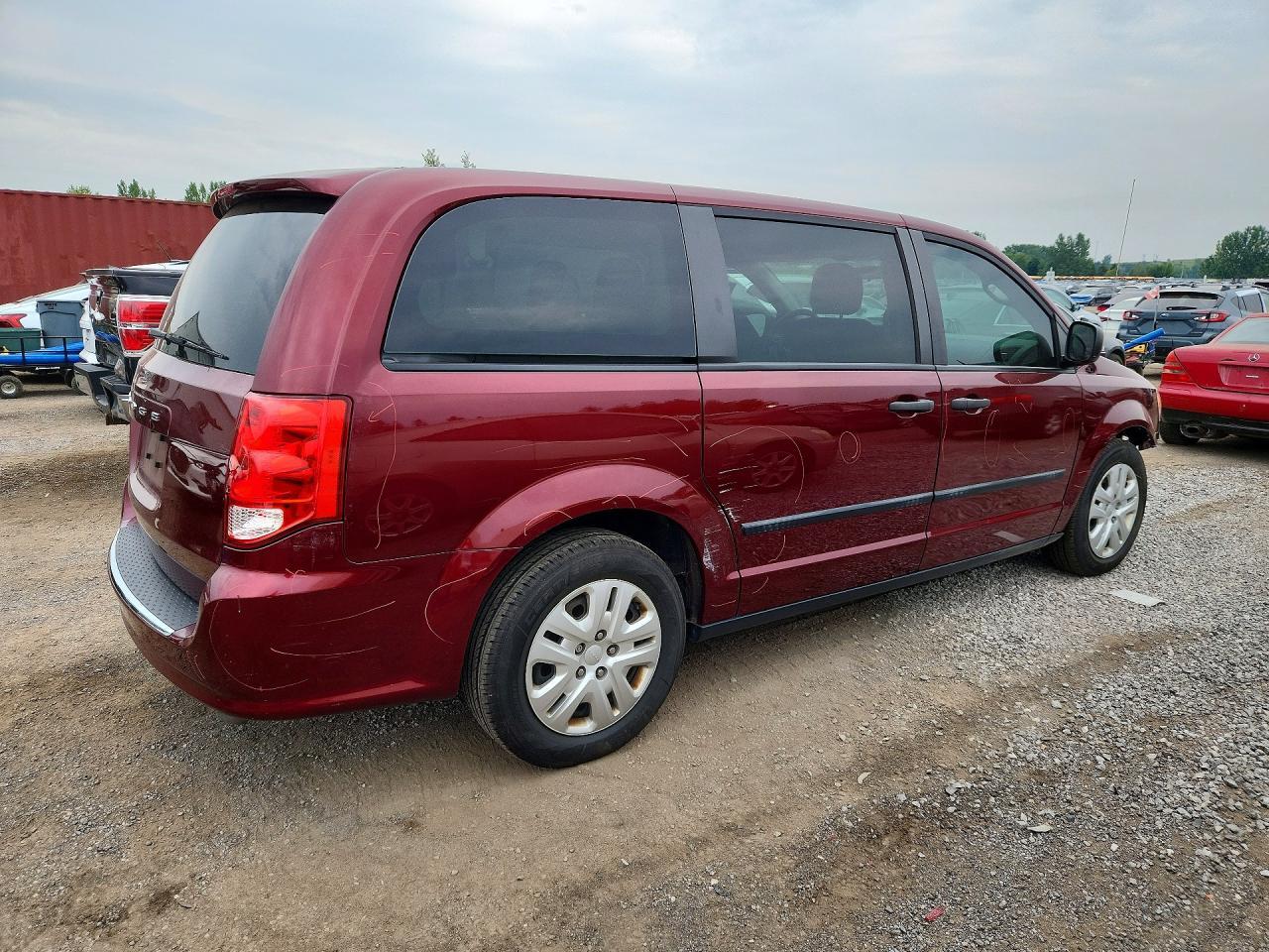 2017 DODGE GRAND CARAVAN SE — Фото 3 из 14