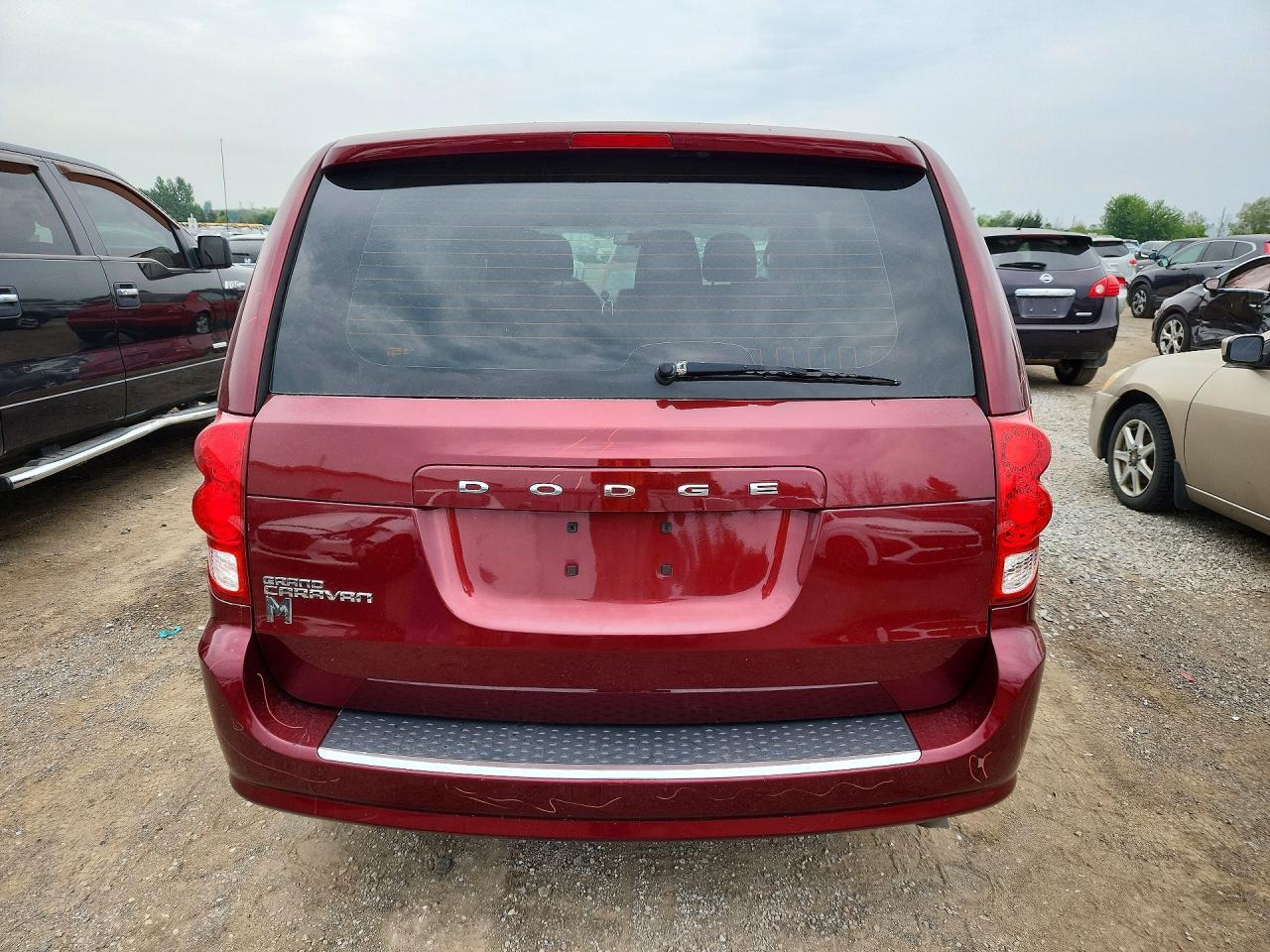 2017 DODGE GRAND CARAVAN SE — Фото 6 из 14
