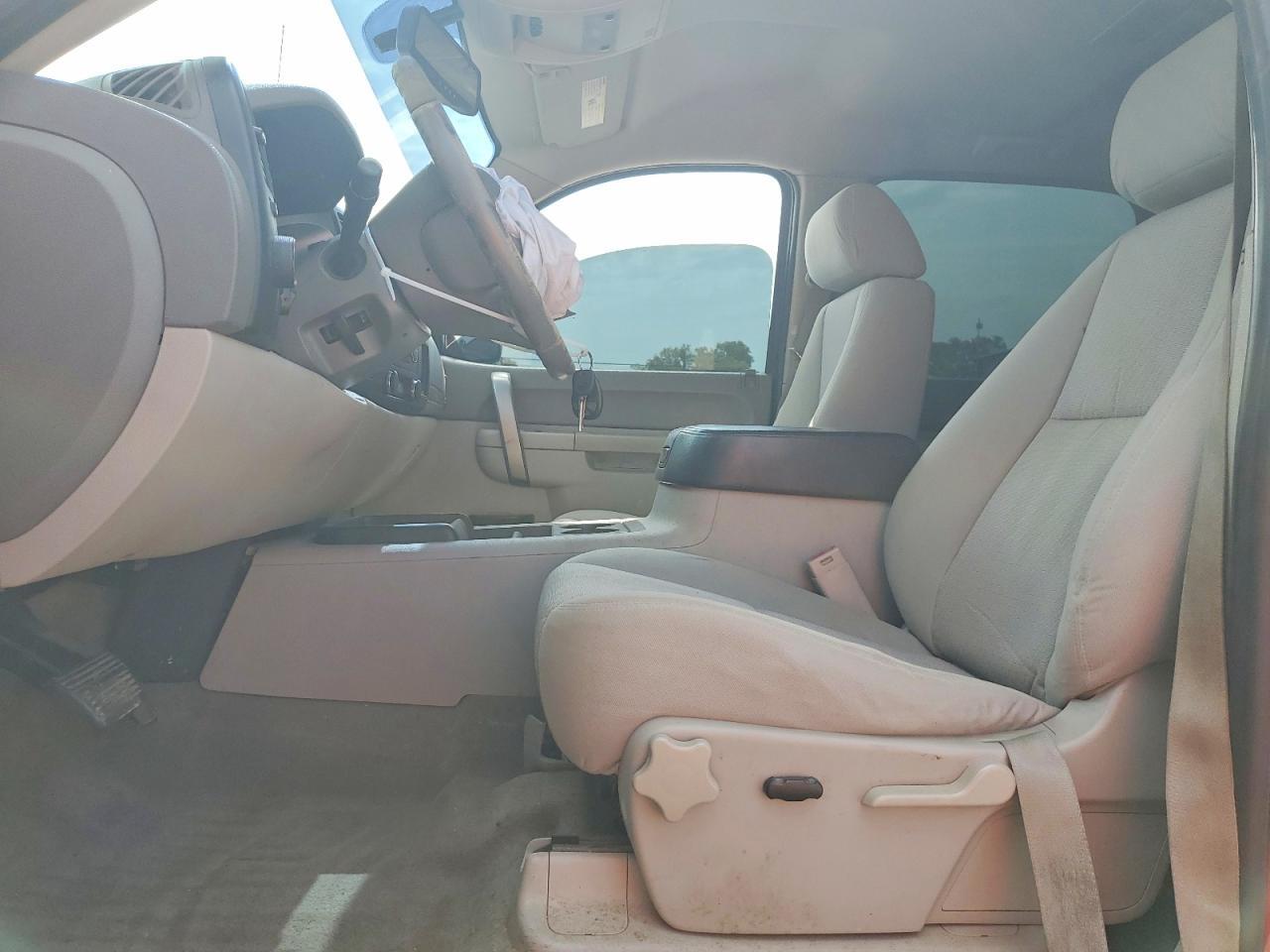 2011 GMC SIERRA K1500 SLE — Фото 7 из 12