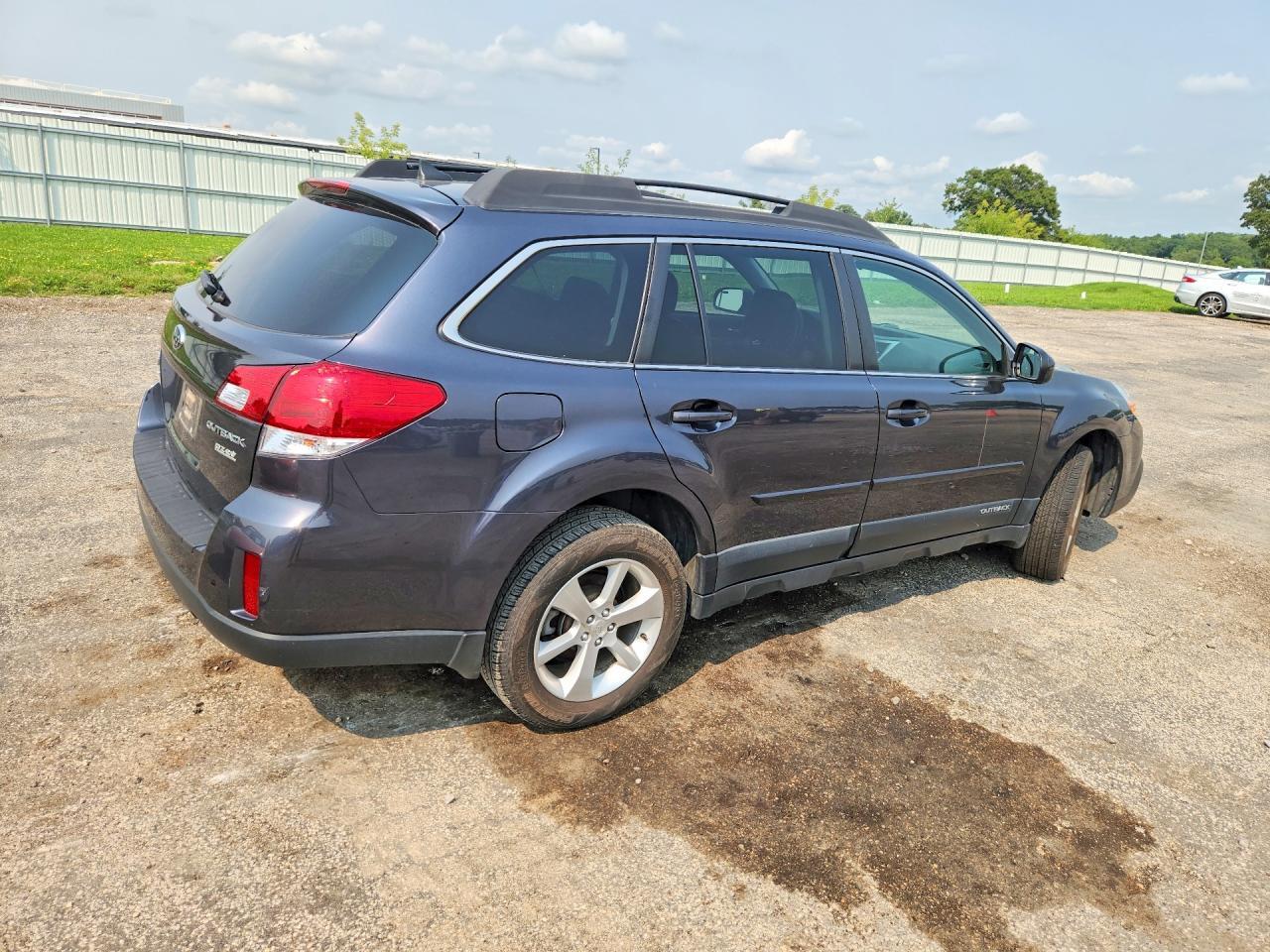2013 SUBARU OUTBACK 2.5I LIMITED — Фото 3 из 14