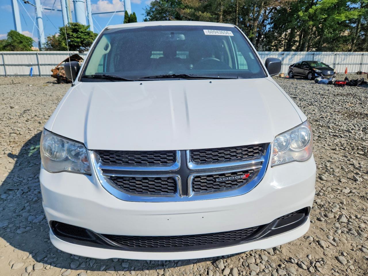 2017 DODGE GRAND CARAVAN SXT — Фото 5 из 13