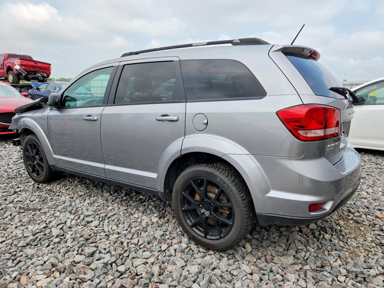 2017 DODGE JOURNEY GT — Фото 2 из 14