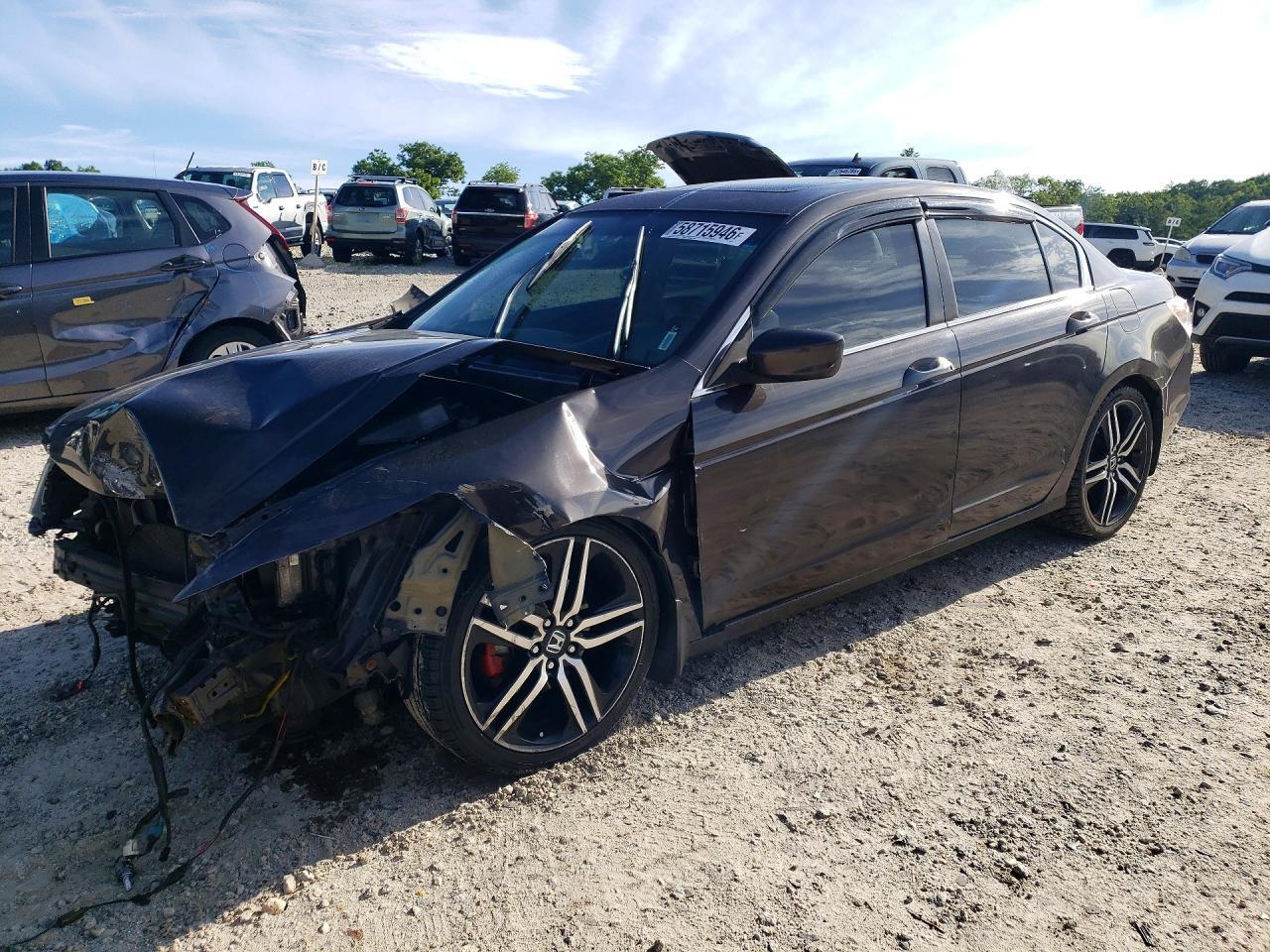 1HGCP2F82BA042671 2011 HONDA ACCORD photo no. 1