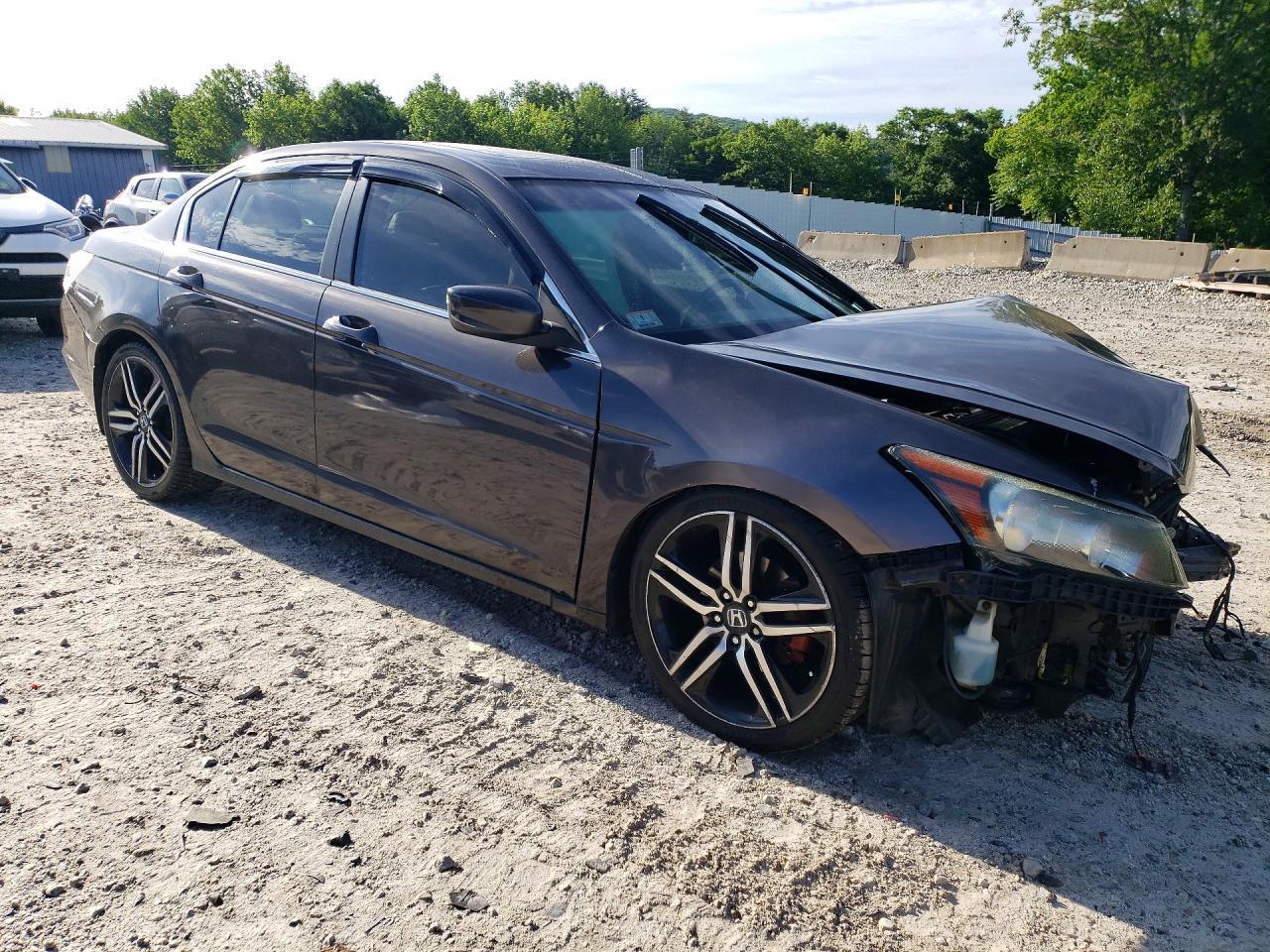1HGCP2F82BA042671 2011 HONDA ACCORD photo no. 4