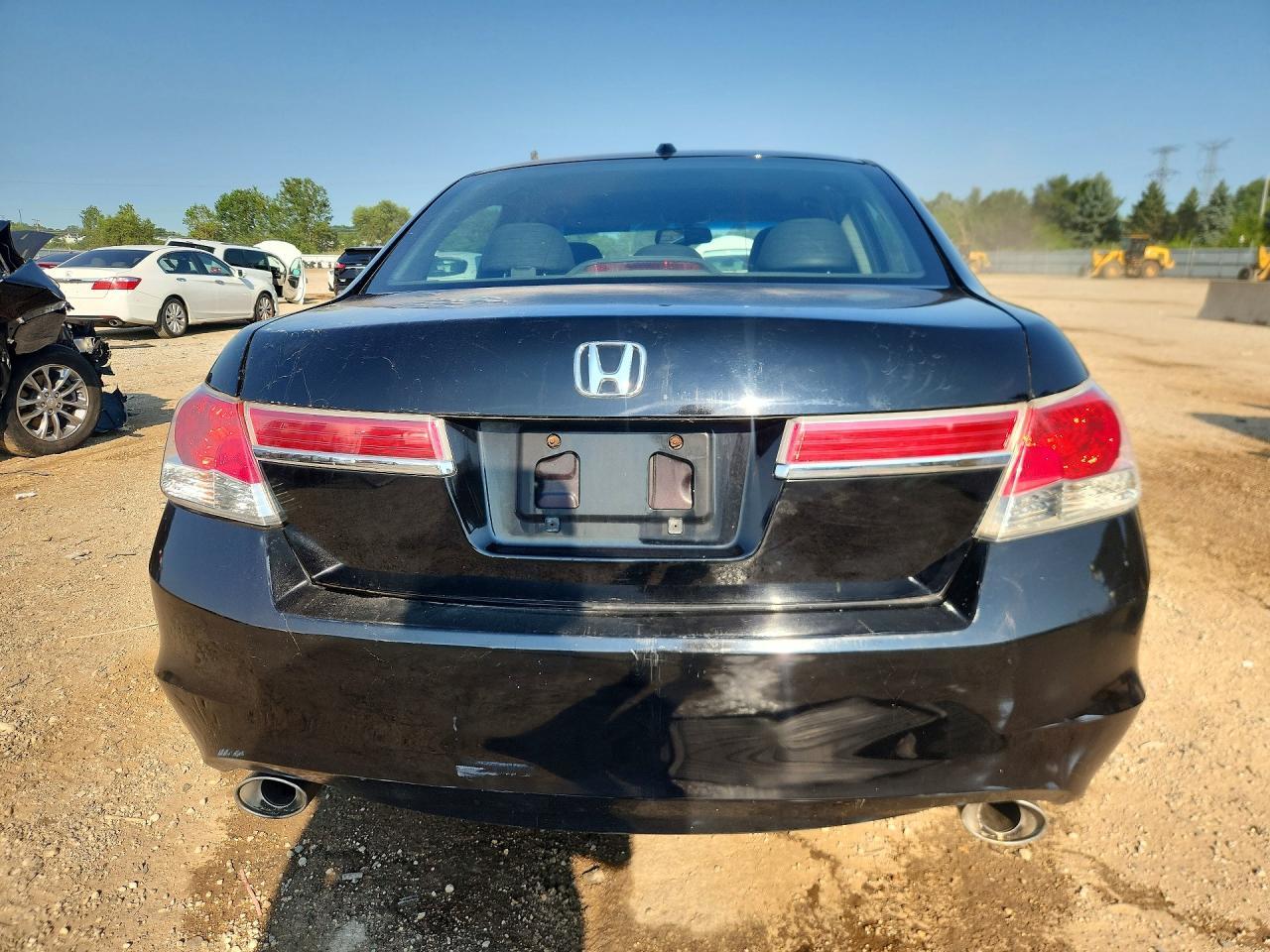 1HGCP3F85BA008956 2011 HONDA ACCORD photo no. 6