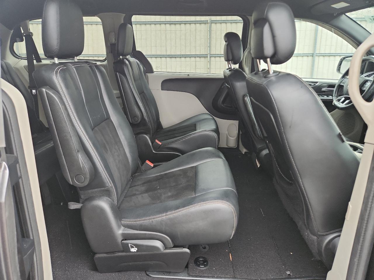 2017 DODGE GRAND CARAVAN SXT — Фото 11 из 13