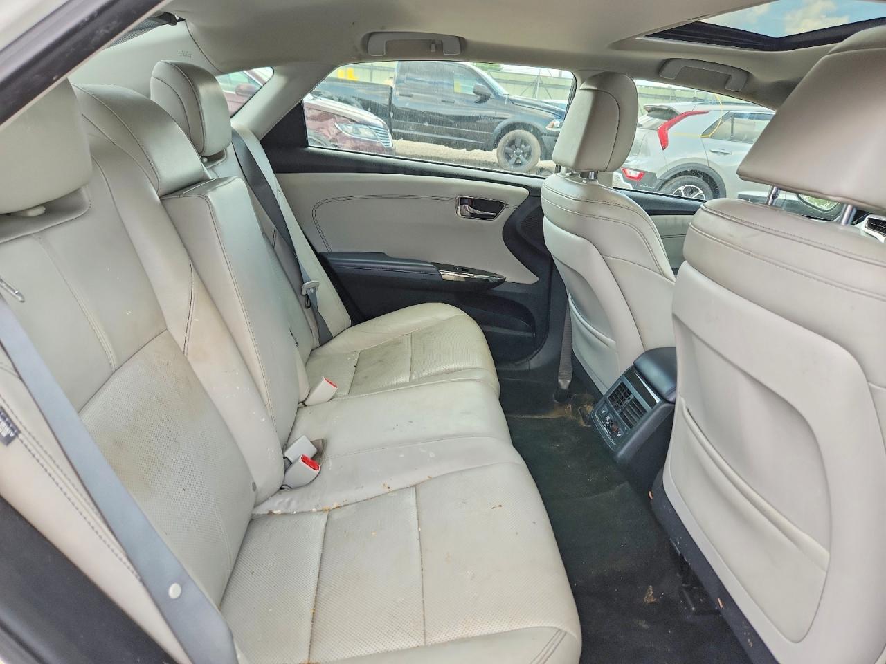 2013 TOYOTA AVALON HYBRID LIMITED — Фото 10 из 13