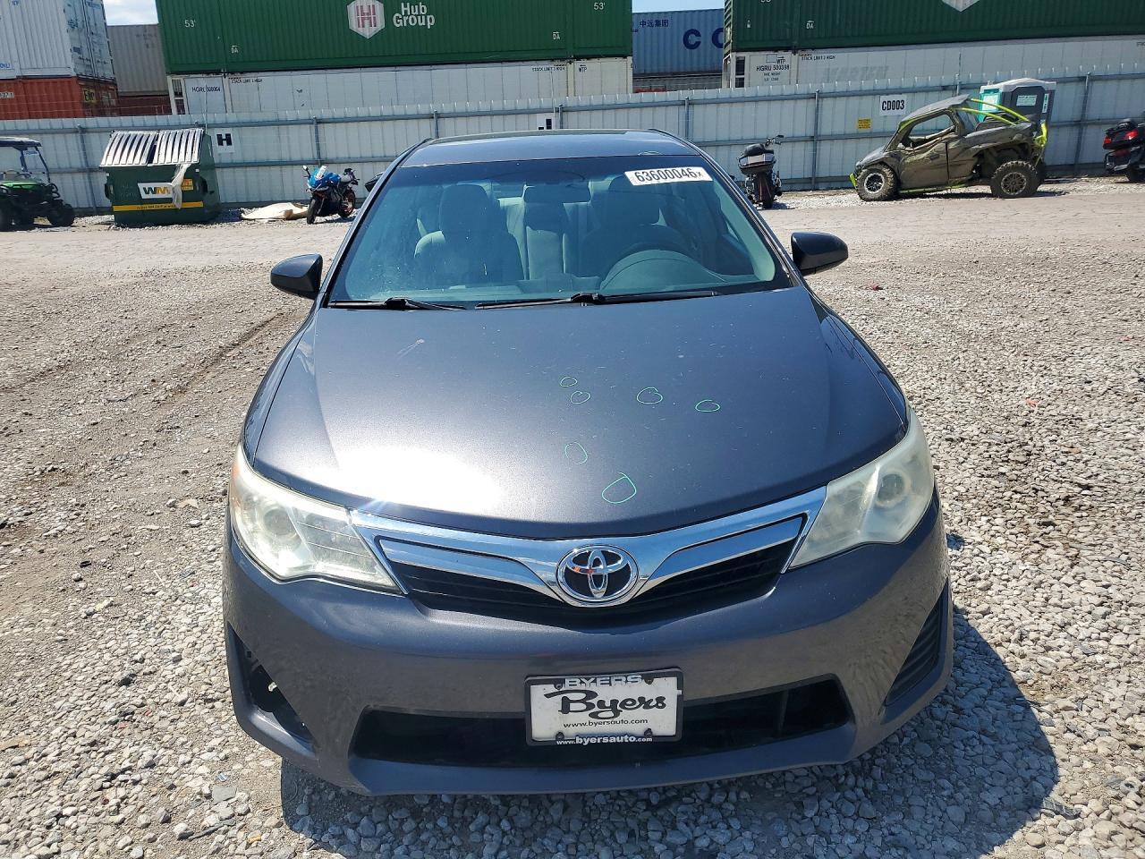 2013 TOYOTA CAMRY LE — Фото 5 из 12