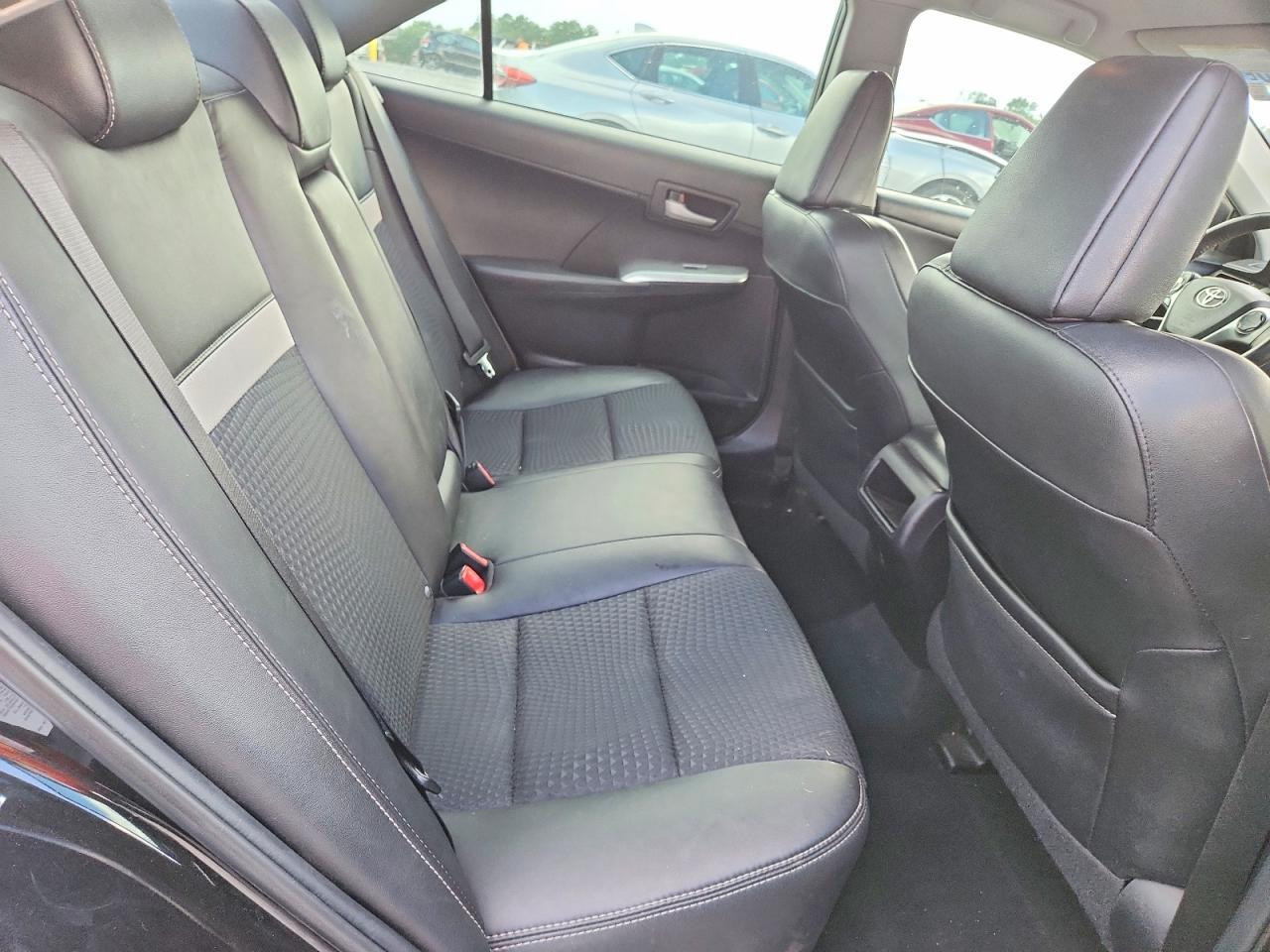 2013 TOYOTA CAMRY SE — Фото 10 из 13