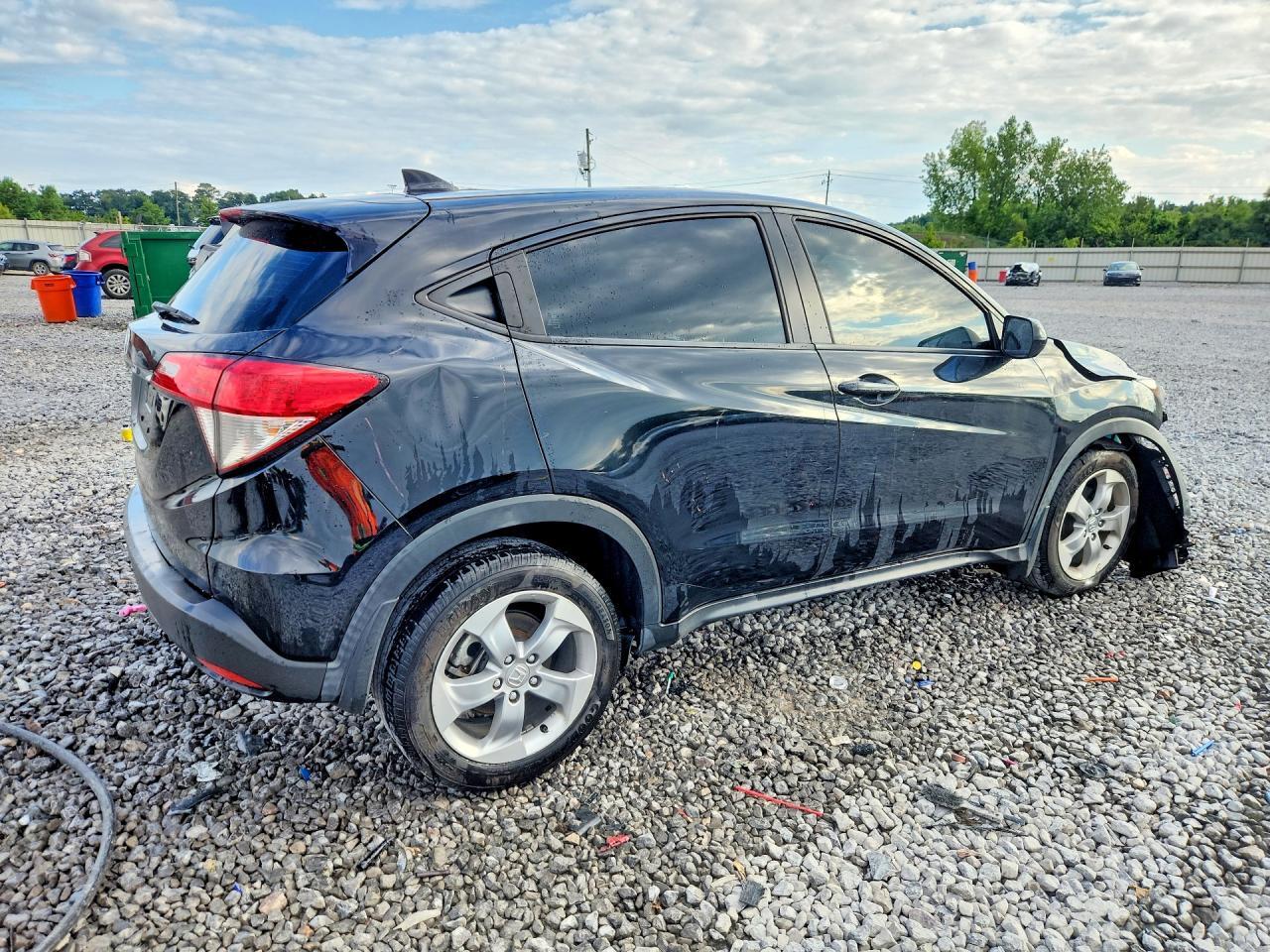 2021 HONDA HR-V LX — Фото 3 из 13