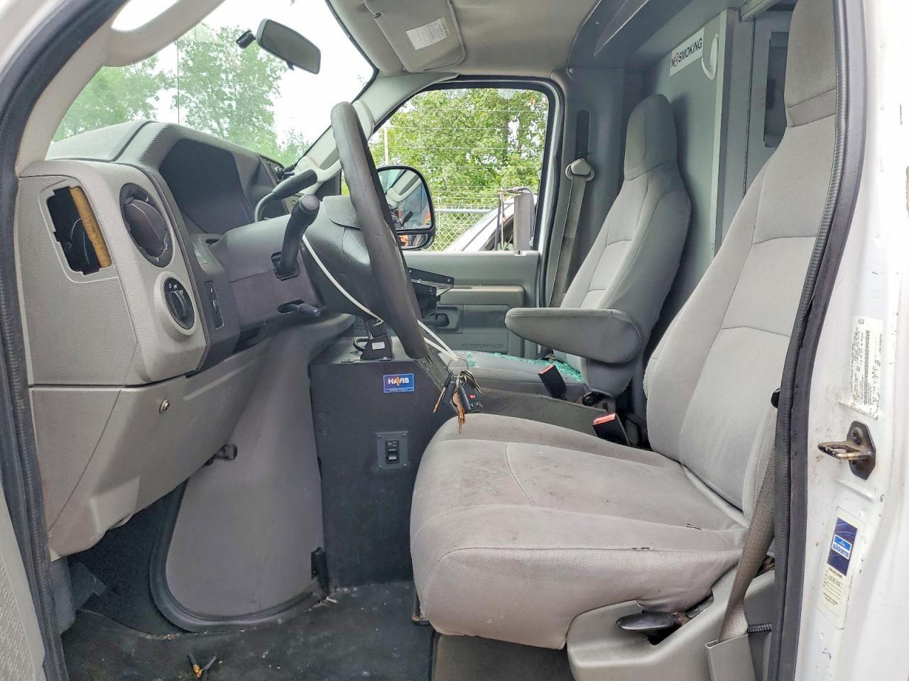 2017 FORD ECONOLINE E450 SD  AMBULANCE — Фото 7 из 12