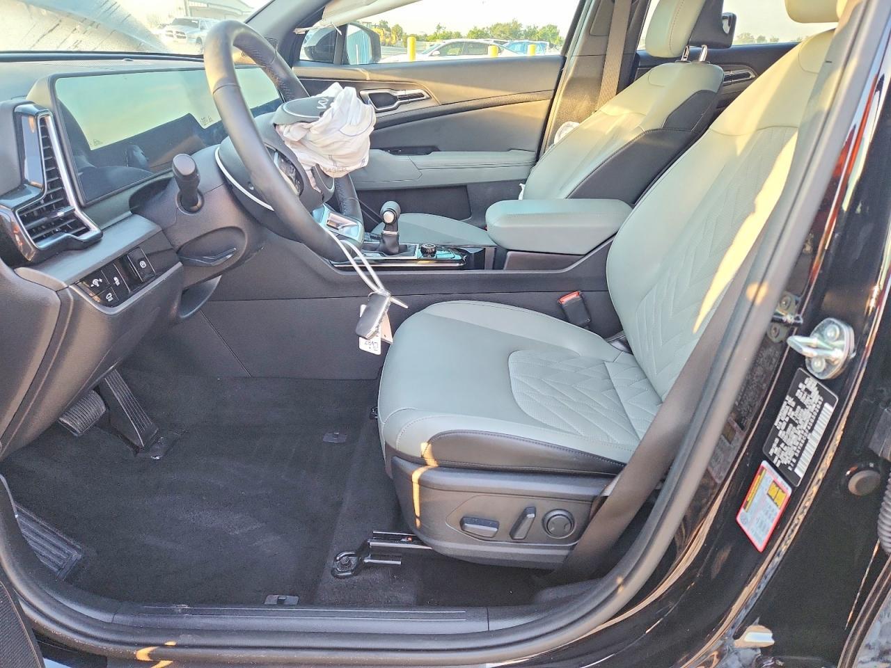 2025 KIA SPORTAGE X LINE — Фото 7 из 13