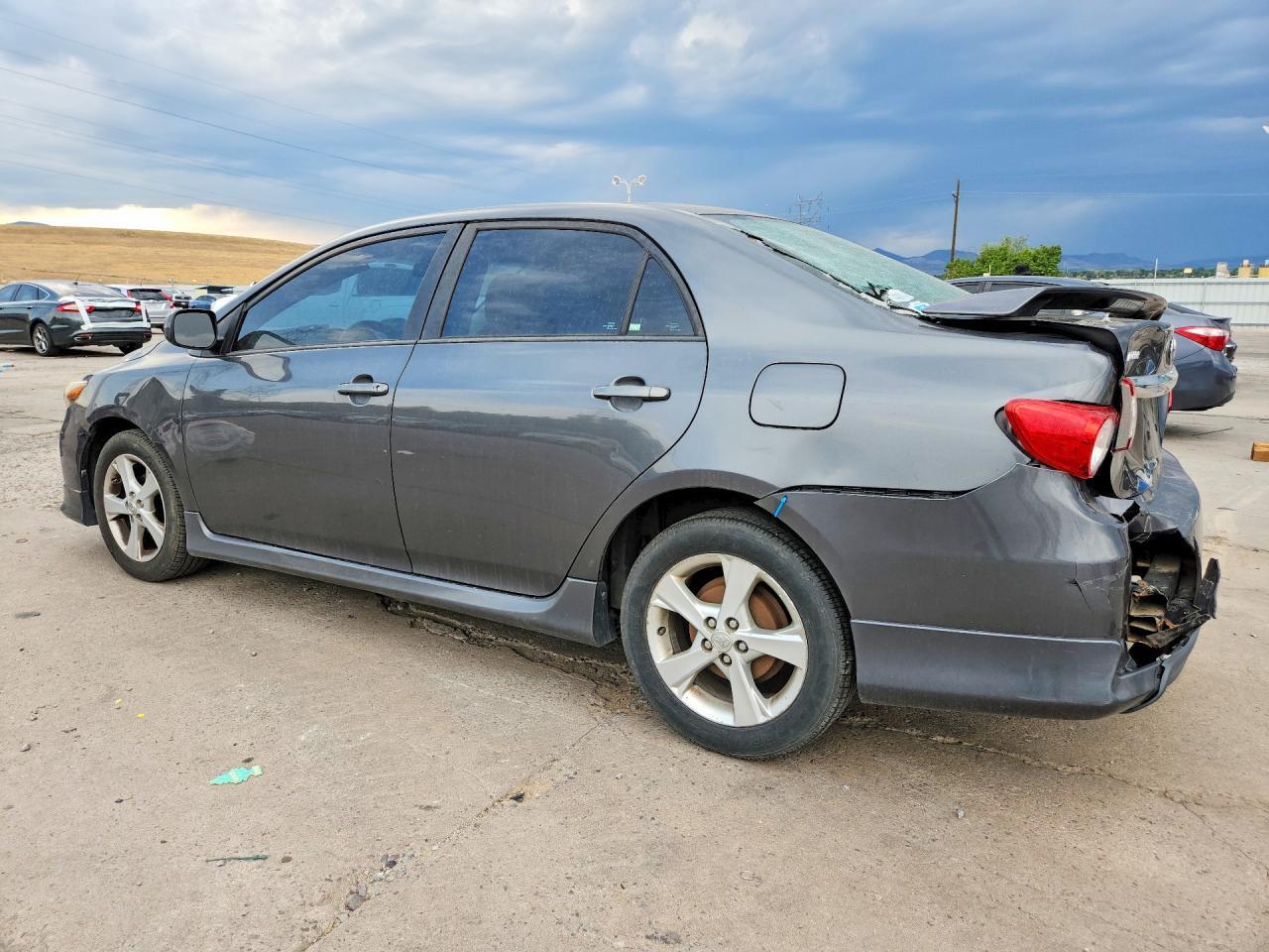 2013 TOYOTA COROLLA S — Фото 2 из 12