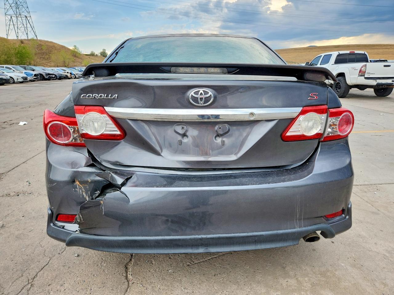 2013 TOYOTA COROLLA S — Фото 6 из 12