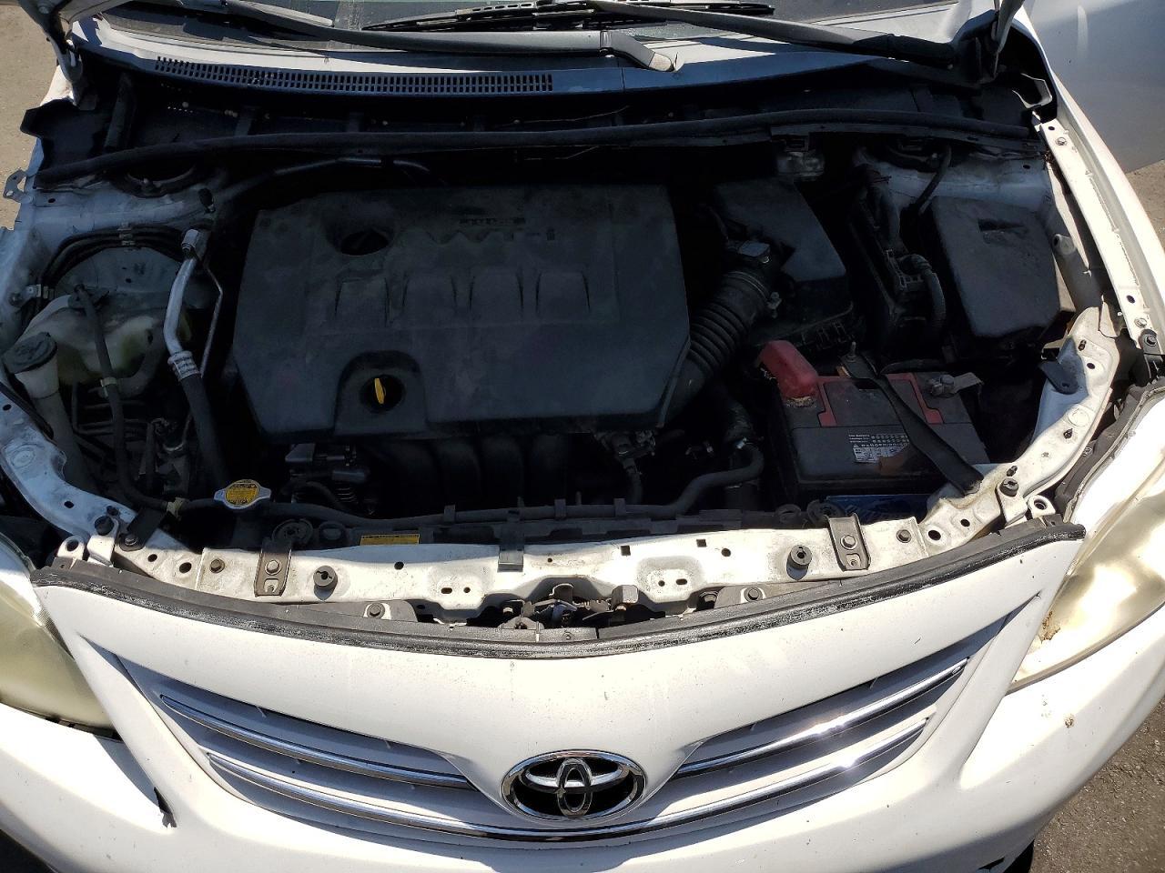 2013 TOYOTA COROLLA LE — Фото 11 из 13
