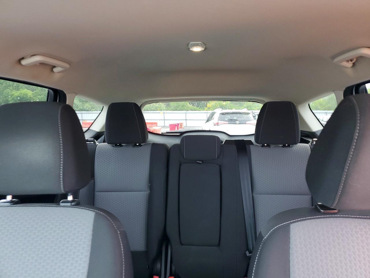 2017 FORD ESCAPE SE — Фото 10 из 13