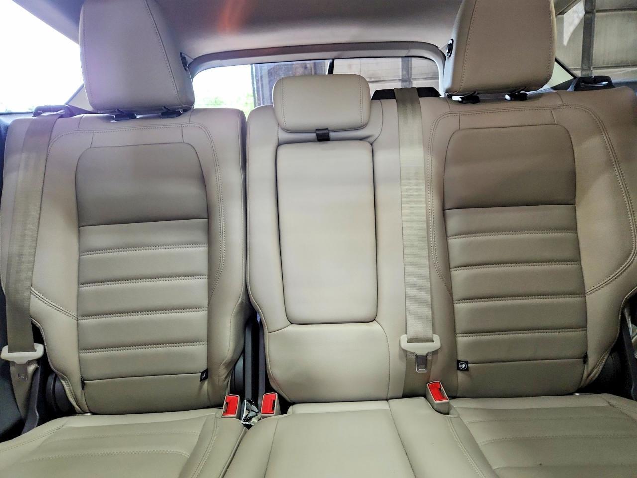 2017 FORD ESCAPE TITANIUM — Фото 10 из 14