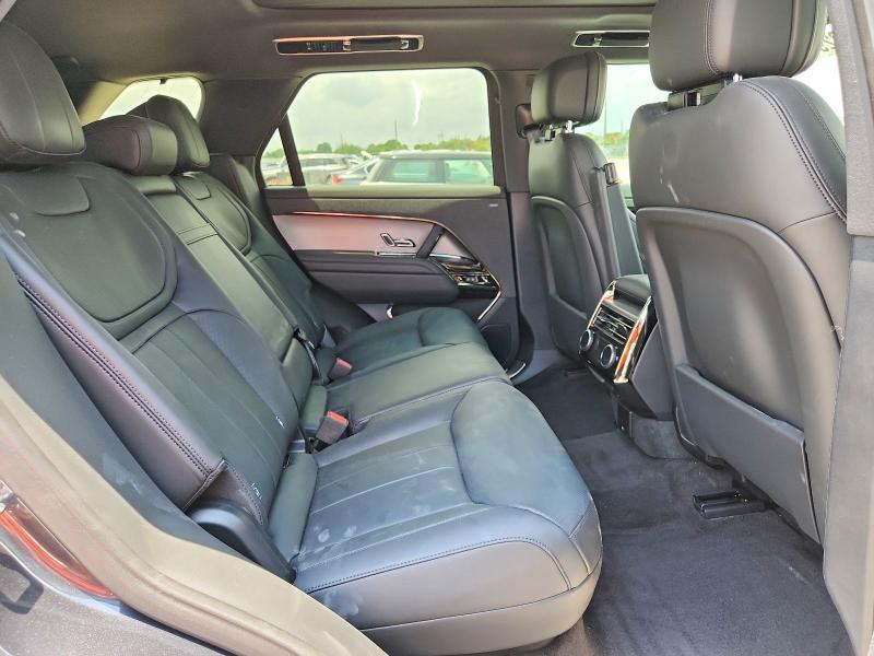 2025 LAND ROVER RANGE ROVER SPORT DYNAMIC SE — Фото 11 из 14