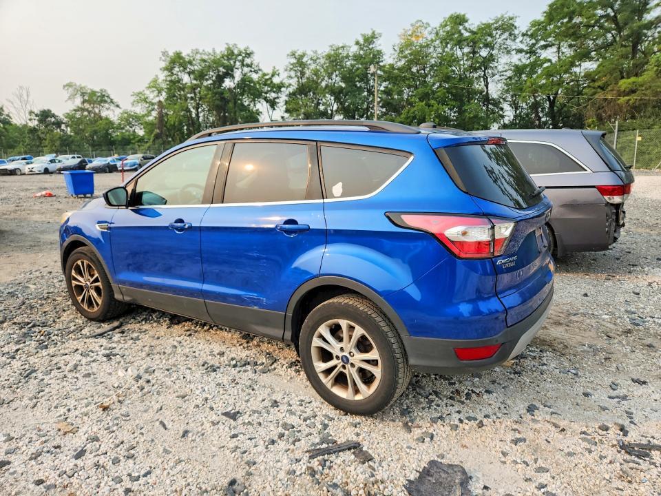 2017 FORD ESCAPE SE — Фото 2 из 13