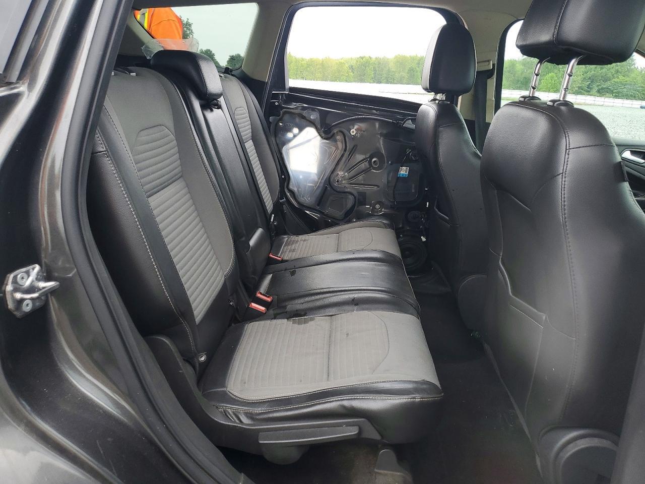 2017 FORD ESCAPE SE — Фото 11 из 13