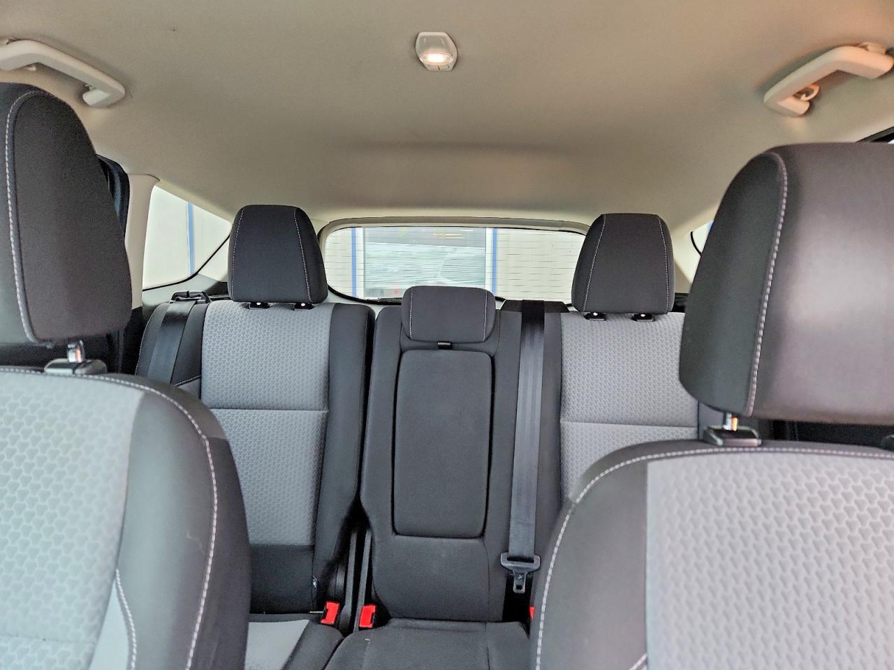 1FMCU0GD9HUC61539 2017 FORD ESCAPE photo no. 10