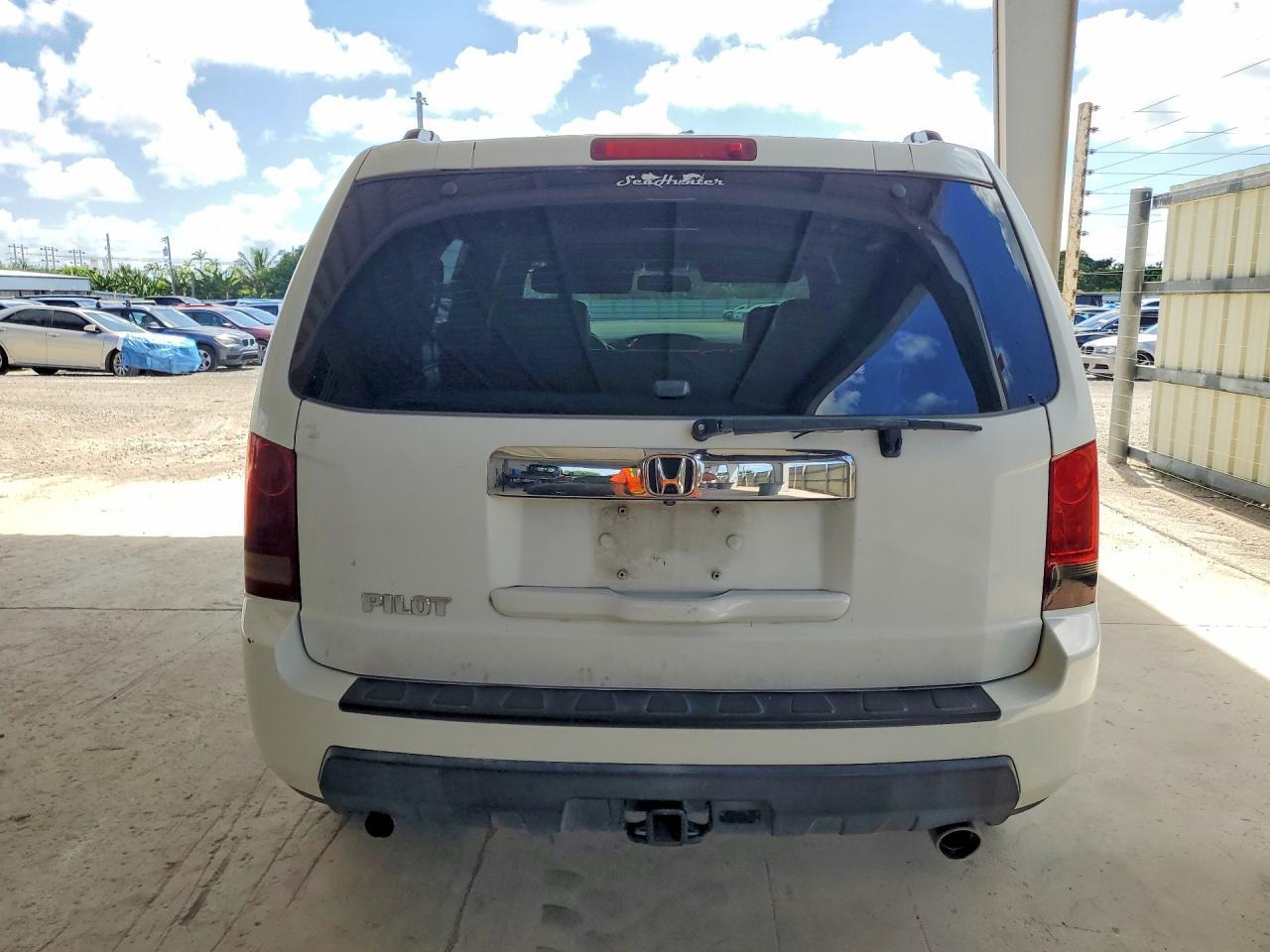 5FNYF3H5XBB014981 2011 HONDA PILOT photo no. 6