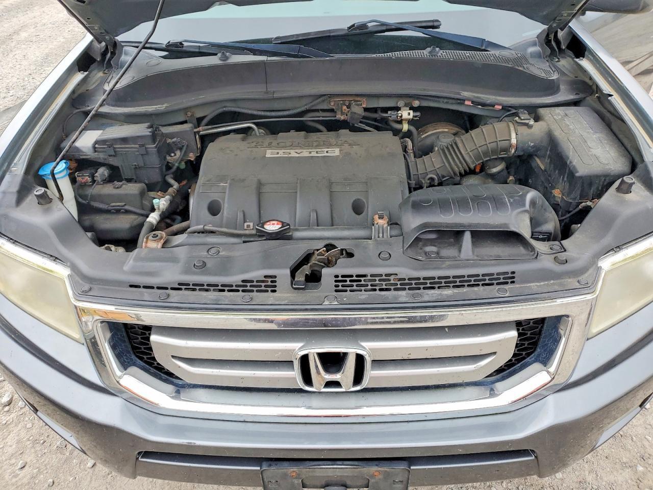 2011 HONDA RIDGELINE RTL — Фото 11 из 12