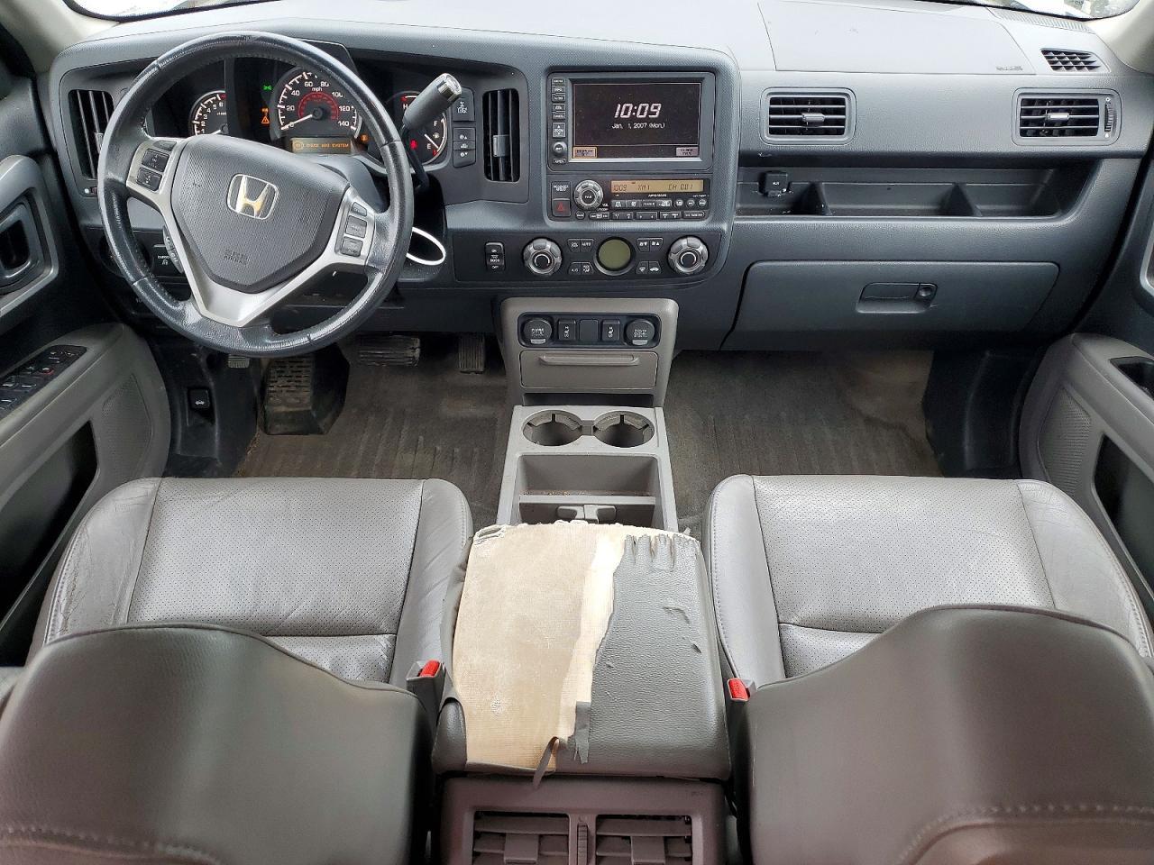 2011 HONDA RIDGELINE RTL — Фото 8 из 12