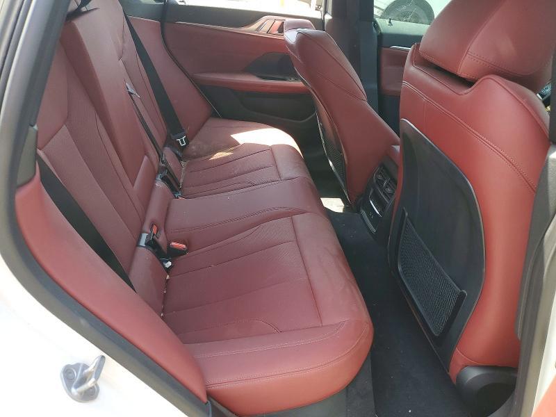 2024 BMW I4 EDRIVE 35 — Фото 10 из 12