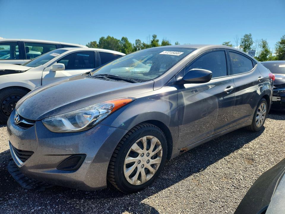 2011 HYUNDAI ELANTRA 5NPDH4AE3BH055141