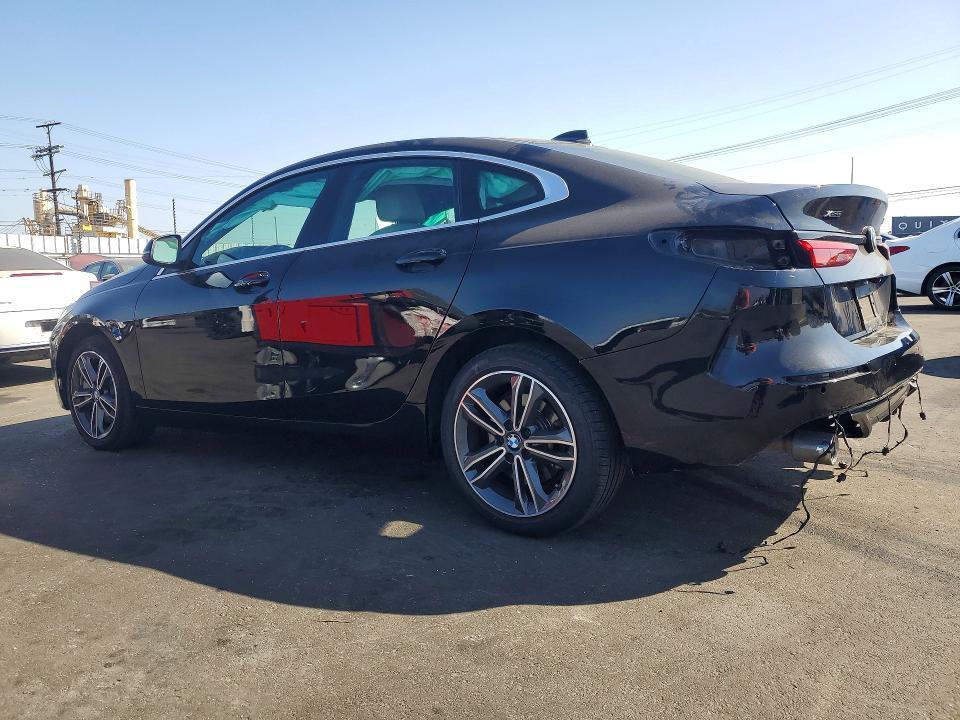 2024 BMW 228XI — Фото 2 из 12