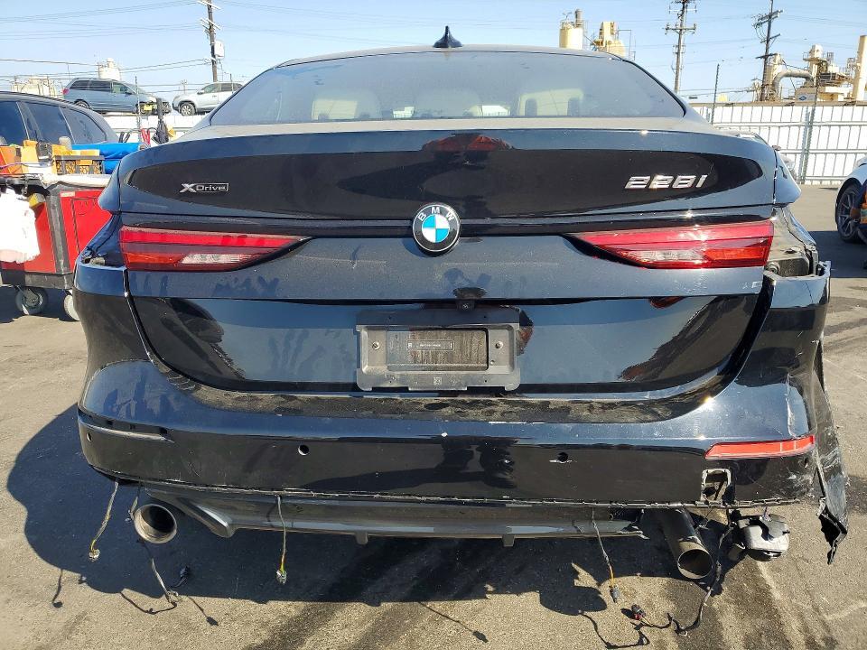 2024 BMW 228XI — Фото 6 из 12