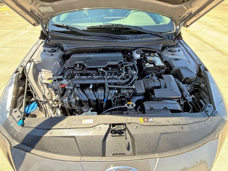 2021 HYUNDAI ELANTRA SEL — Фото 7 из 10