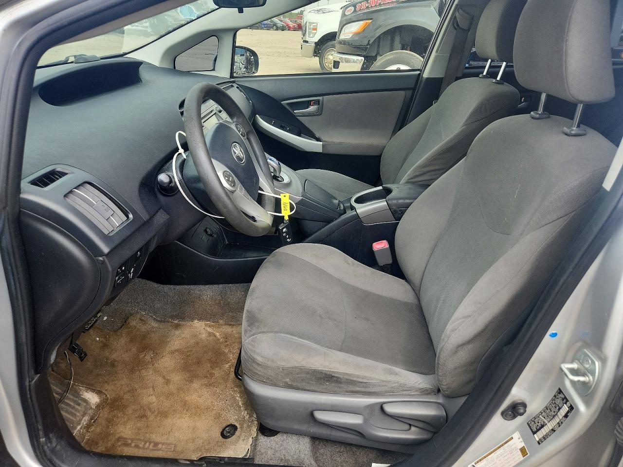 2013 TOYOTA PRIUS THREE — Фото 7 из 12