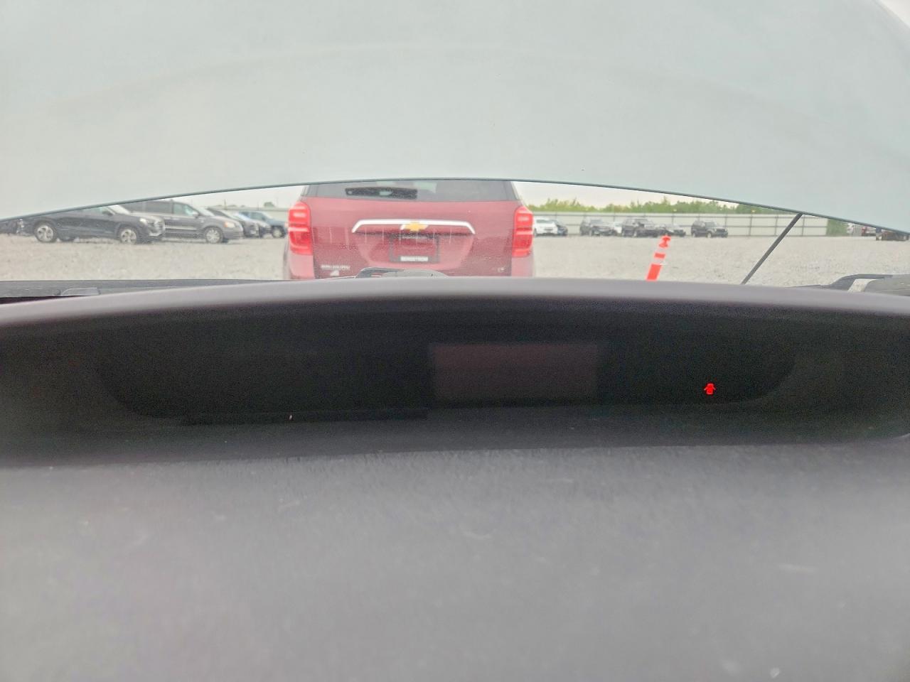 2013 TOYOTA PRIUS TWO — Фото 9 из 12