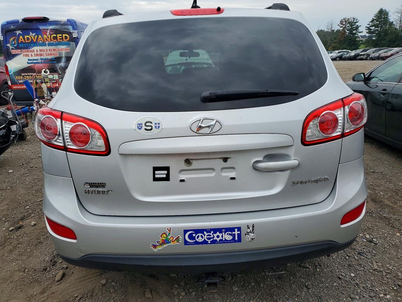2011 HYUNDAI SANTA FE GLS — Фото 6 из 12