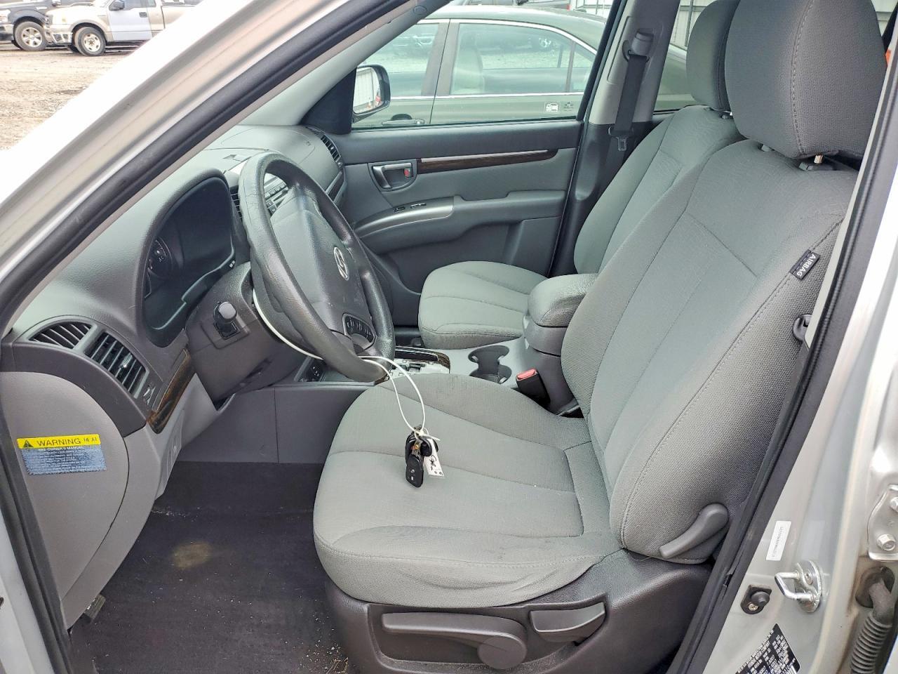 2011 HYUNDAI SANTA FE GLS — Фото 7 из 12
