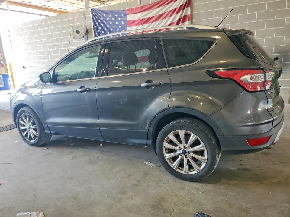 2017 FORD ESCAPE TITANIUM — Фото 2 из 13